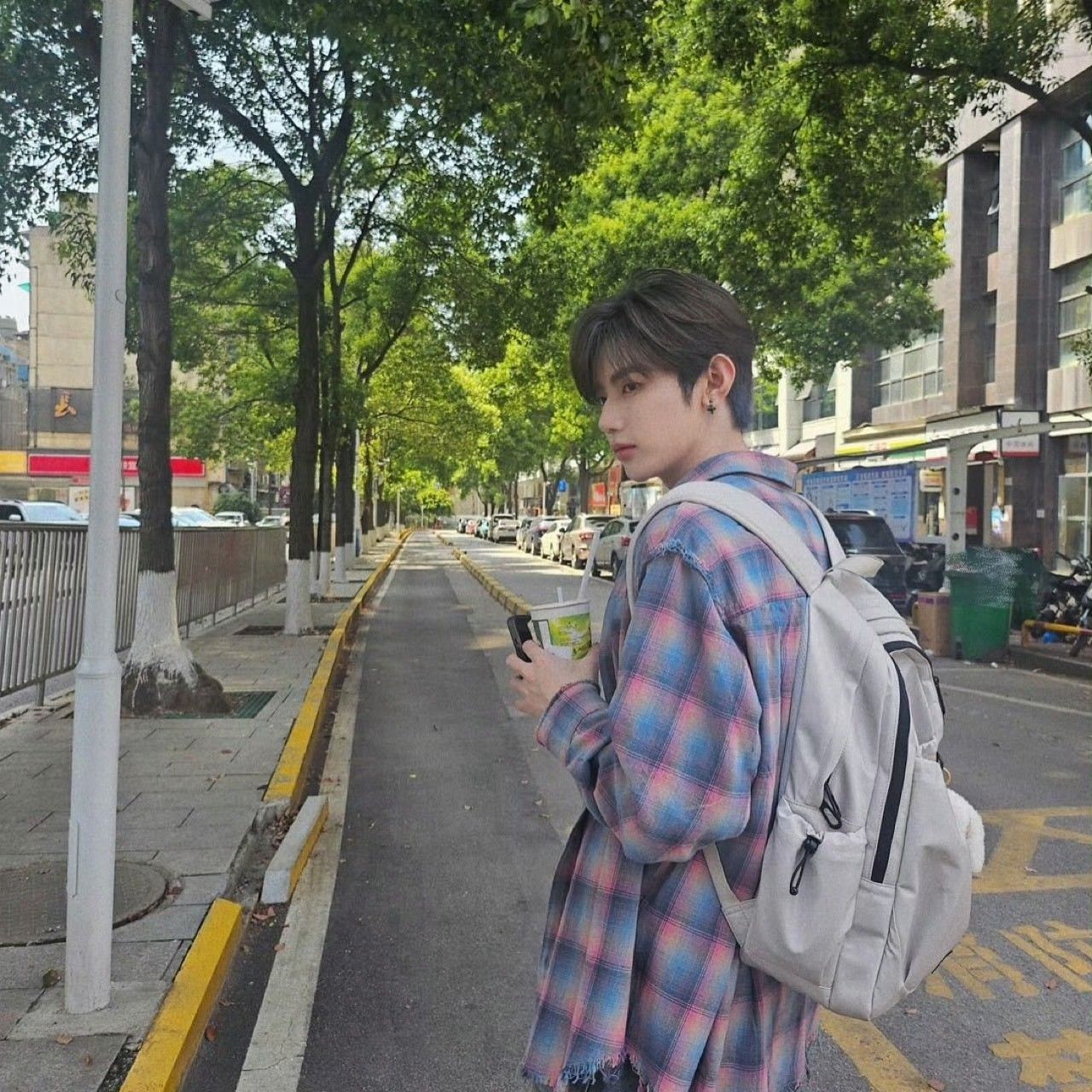 A moment captured by Zhang Hao (ZEROBASEONE)'s fan