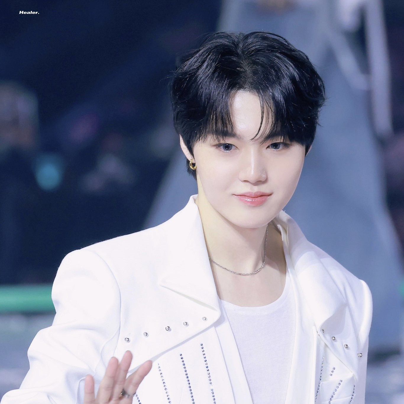 A moment captured by Doyoung (TREASURE)'s fan
