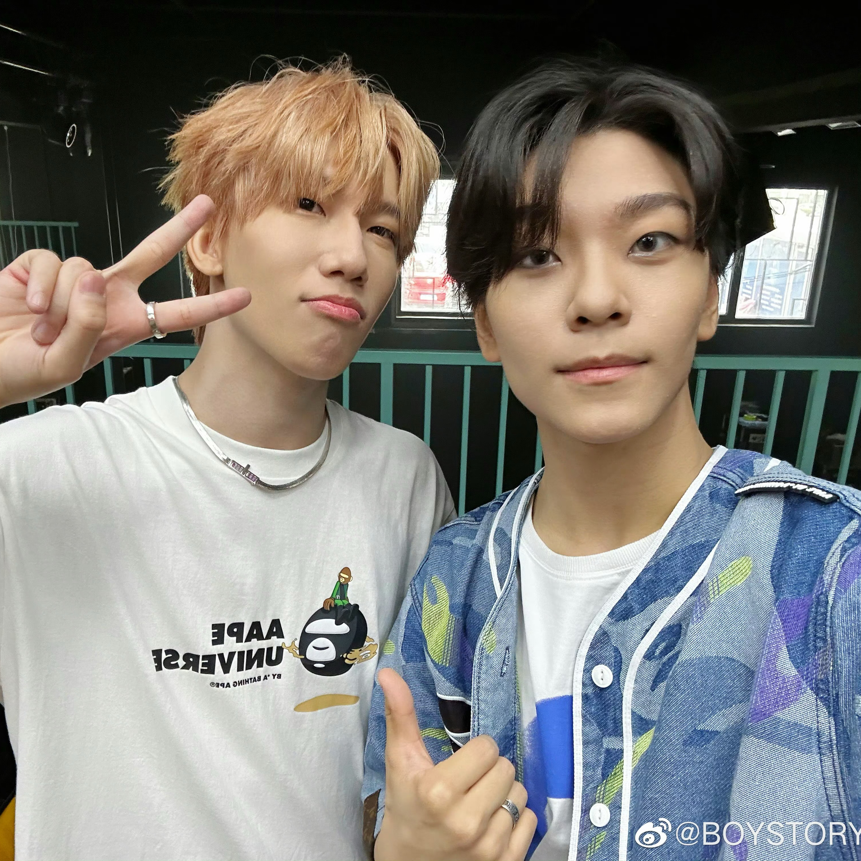 A moment captured by He Xinlong (ALPHA DRIVE ONE)'s fan