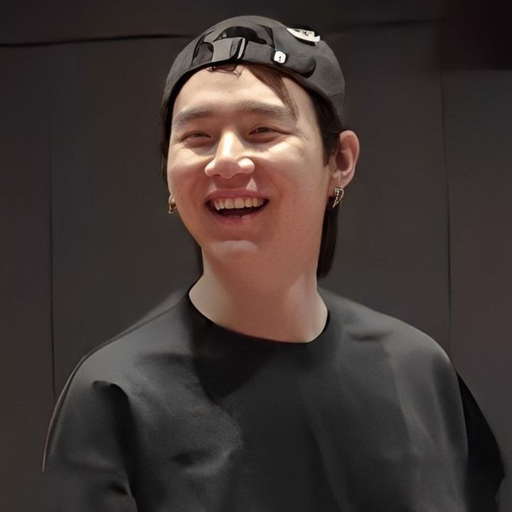 Behind-the-scenes cut of SUGA (BTS)