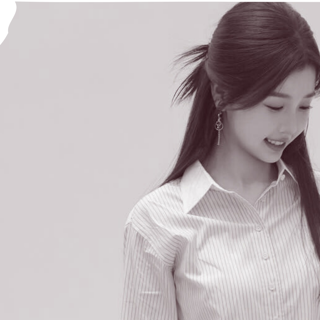 A moment captured by Esther Yu's fan