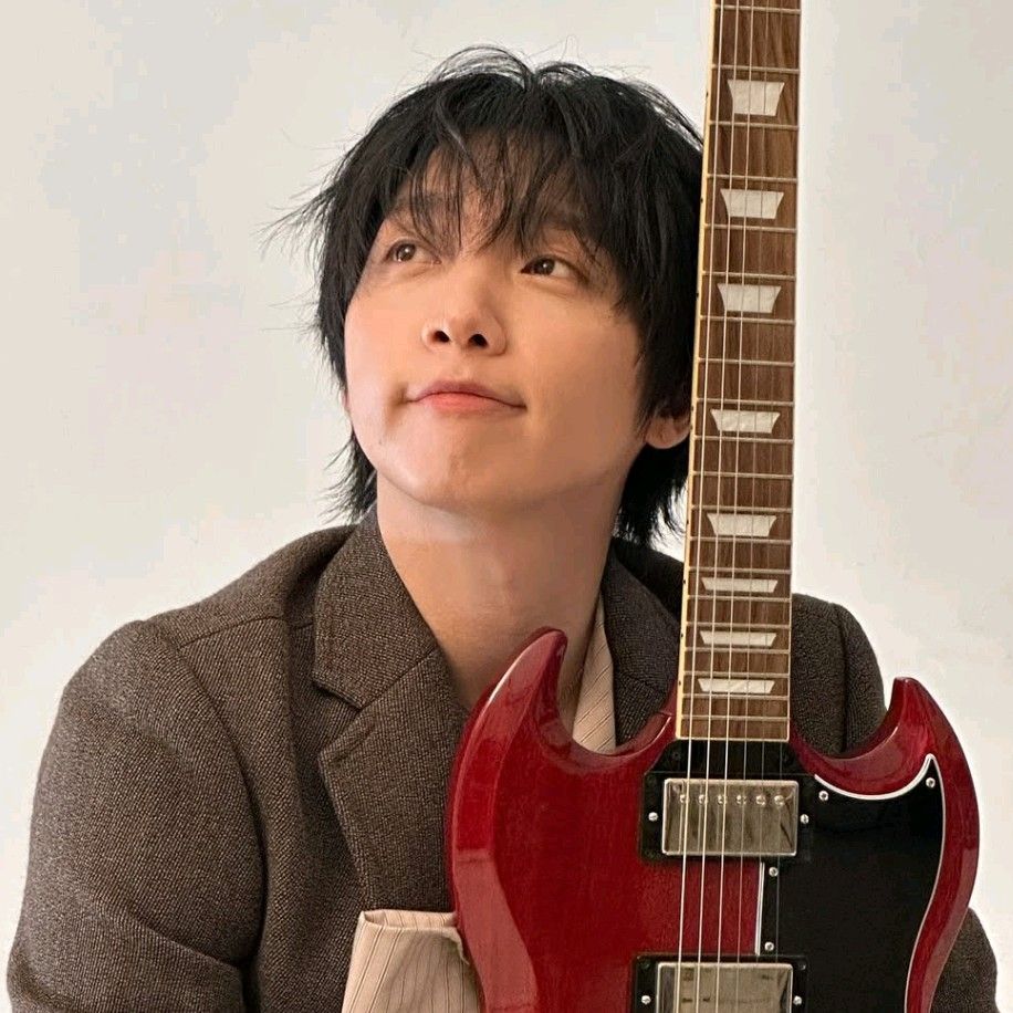 Latest photo of Jeong Sewoon