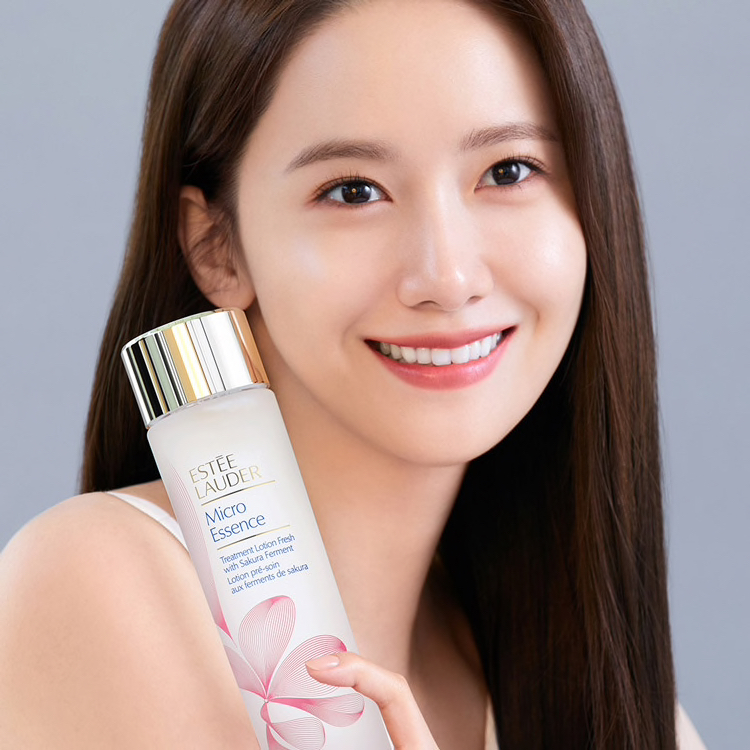 Recent activity shot of Yoona (Girls' Generation)