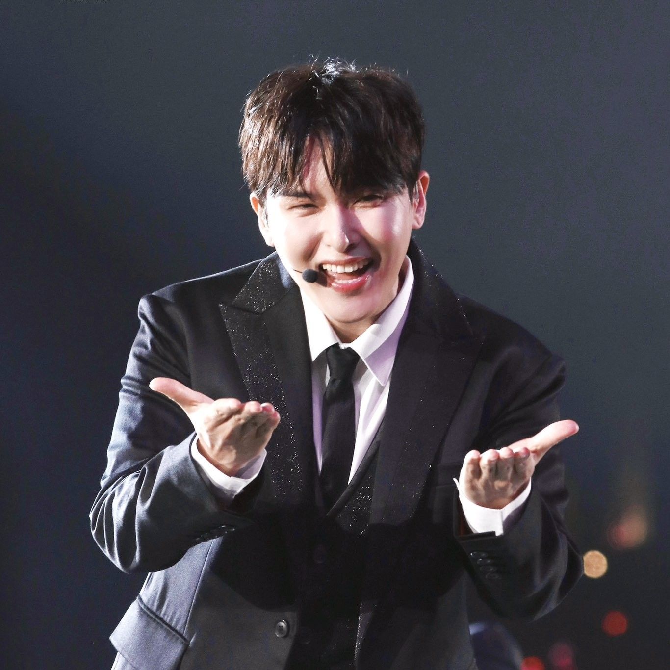 Behind-the-scenes cut of Ryeowook (Super Junior)