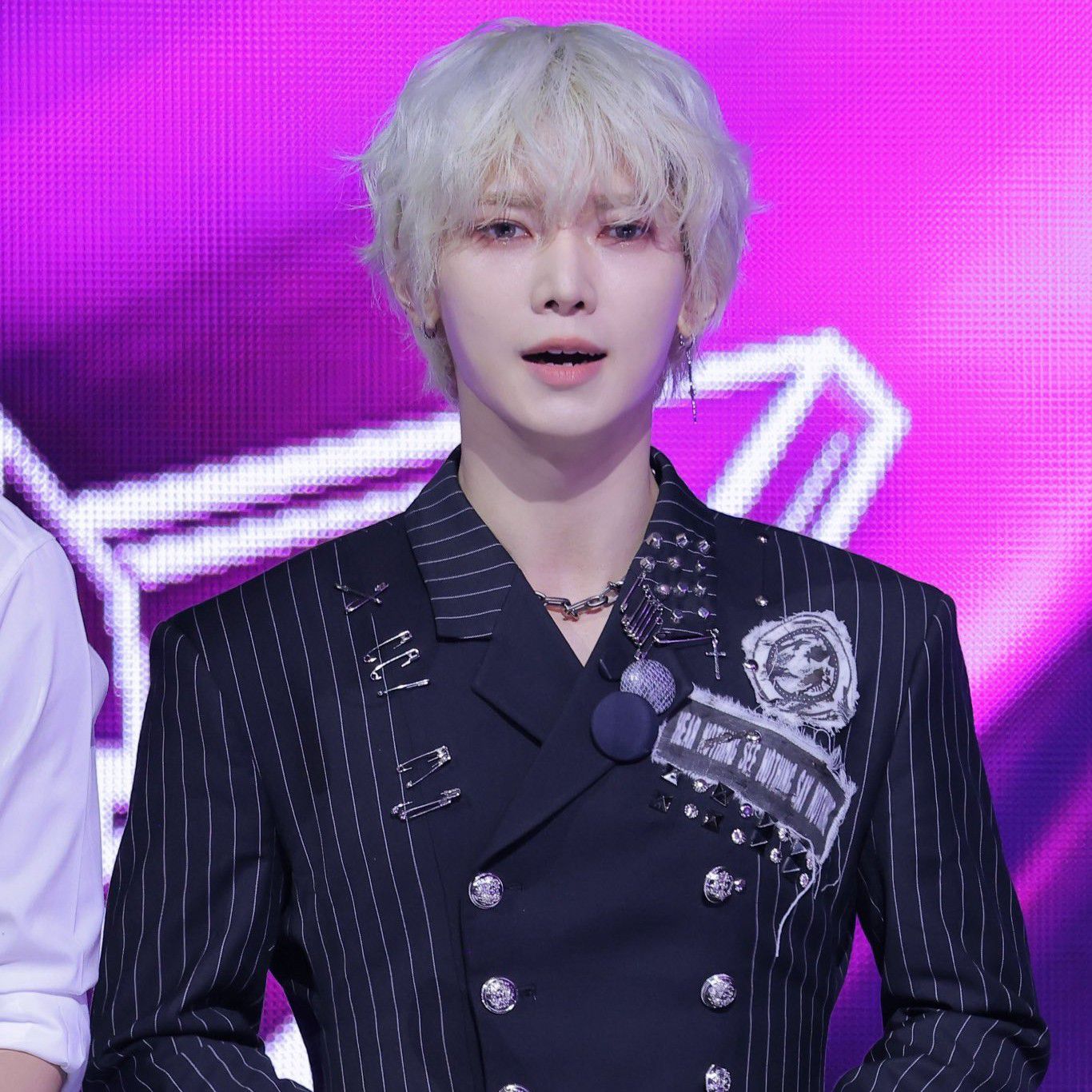 에이티즈 최근 활동샷