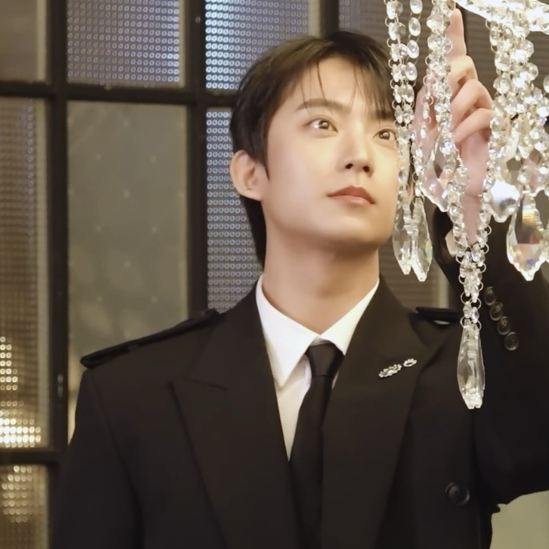 Latest photo of Gongchan (B1A4)