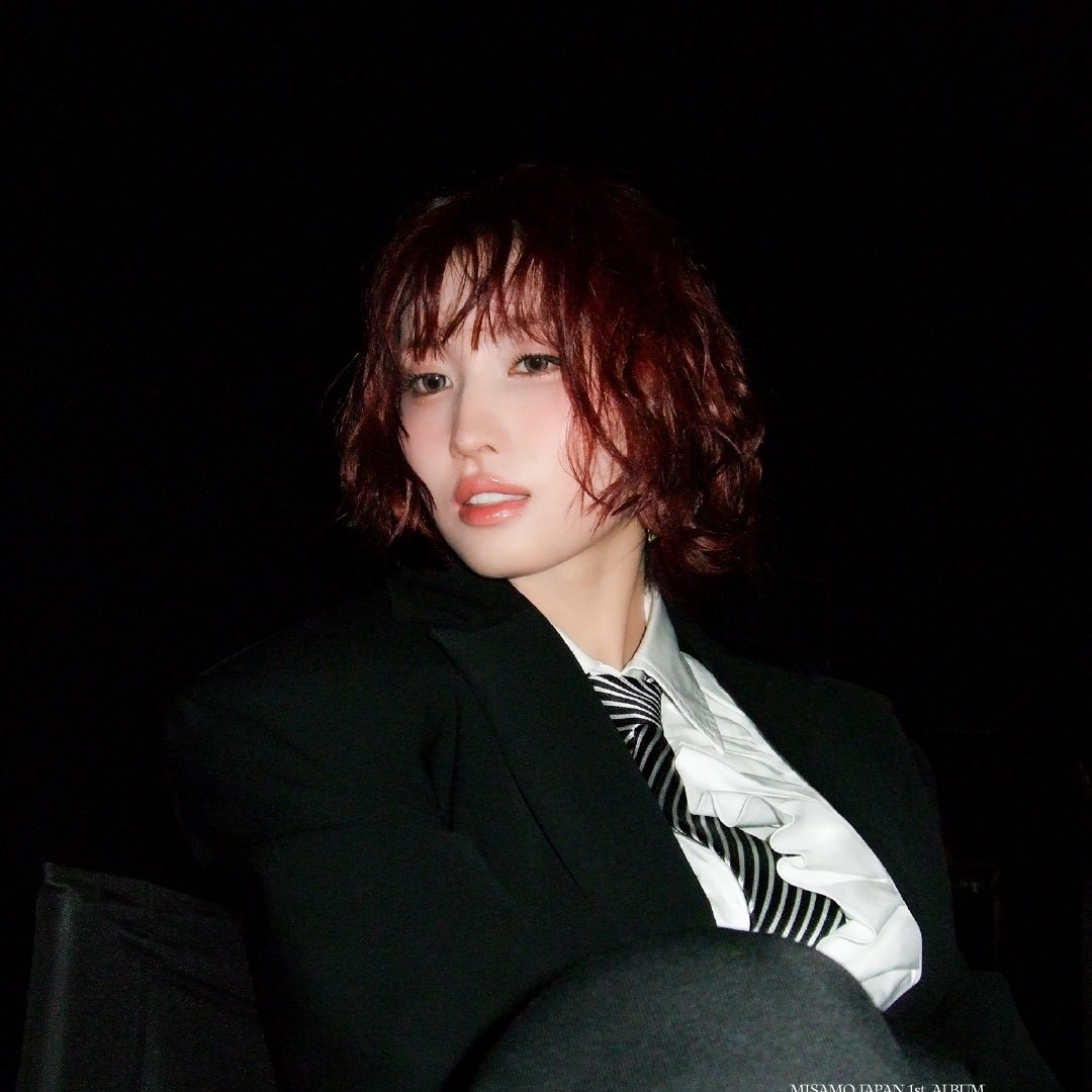 Recent activity shot of Momo (TWICE)