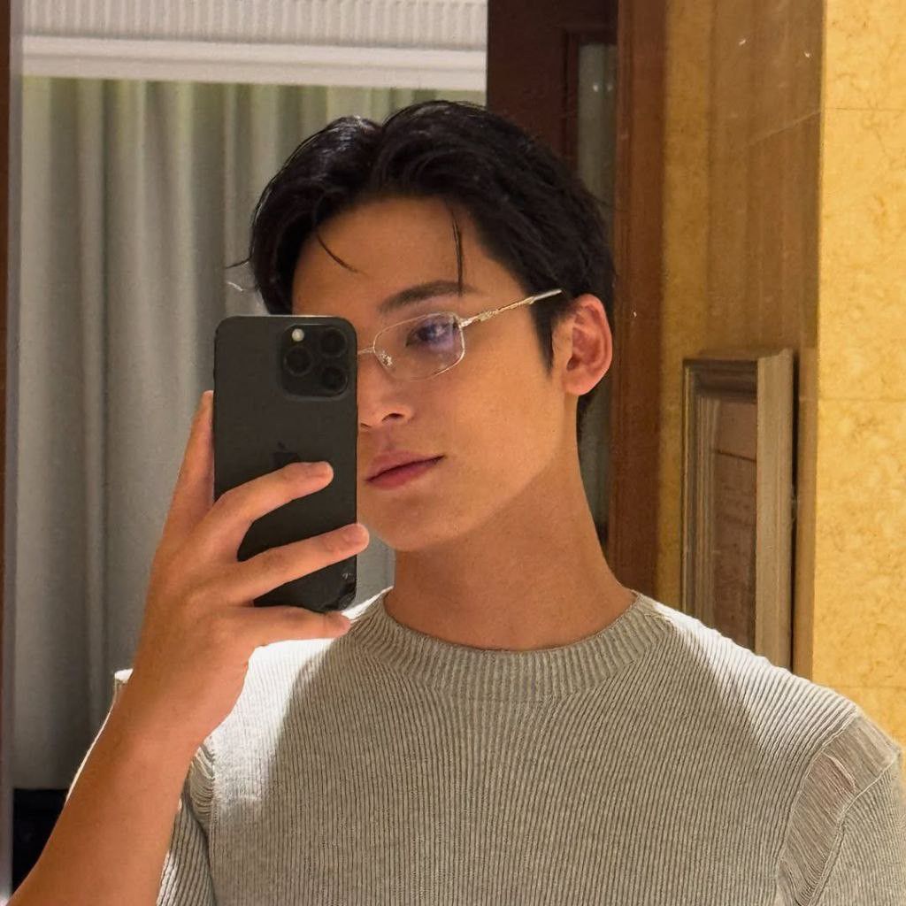 Latest photo of Mingyu (SEVENTEEN)