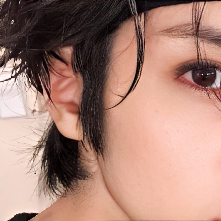 Recent activity shot of Wooseok (PENTAGON)