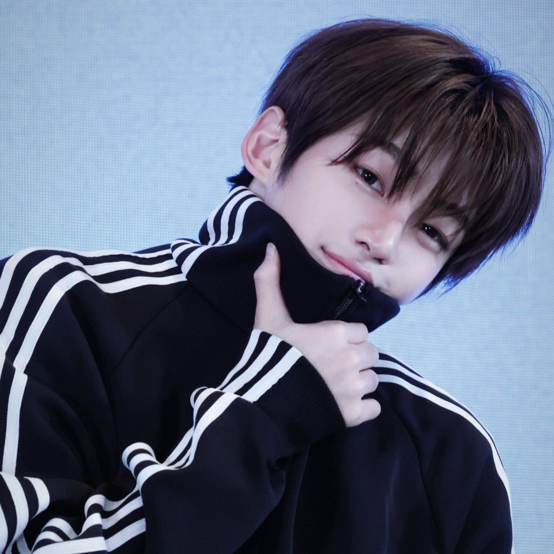 Latest photo of Jihoon (TWS)