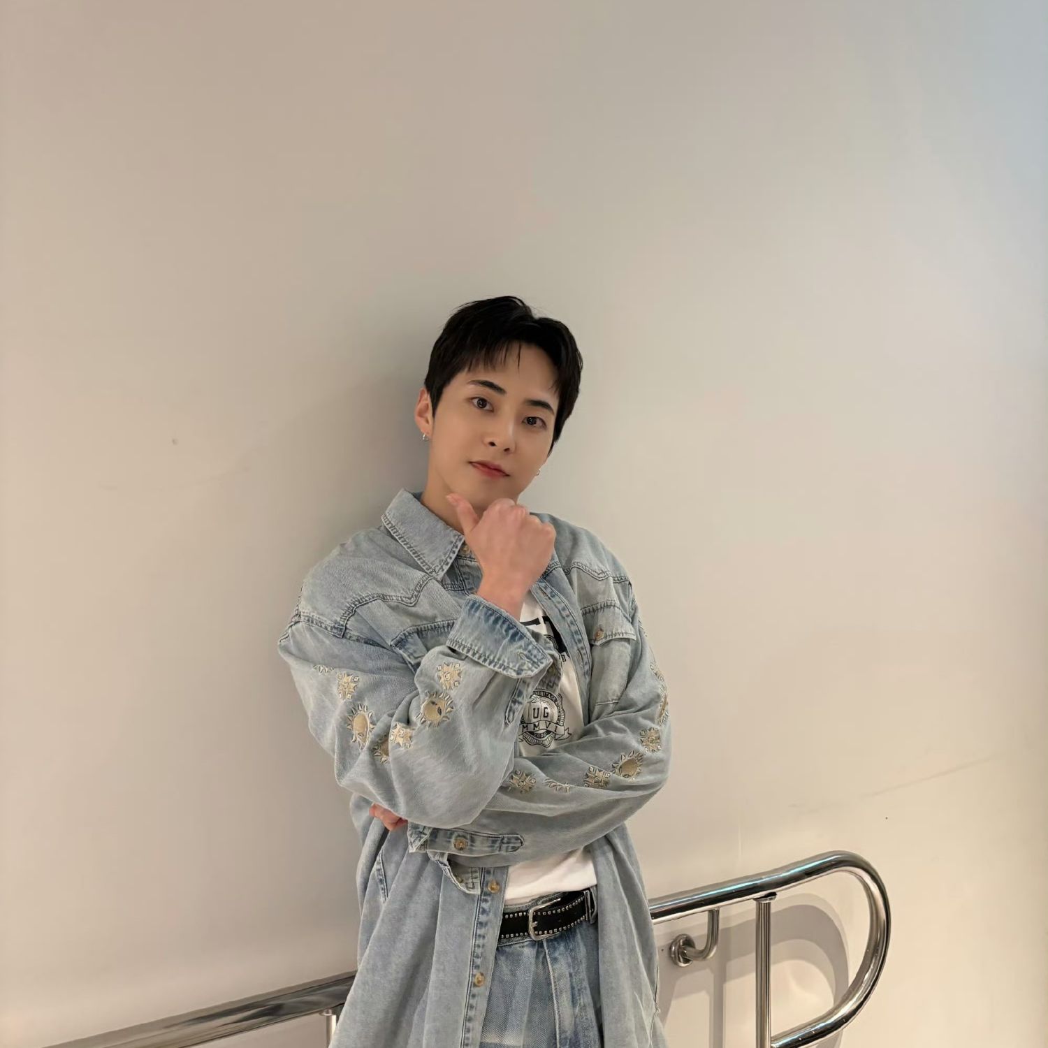 A moment captured by Xiumin (EXO)'s fan