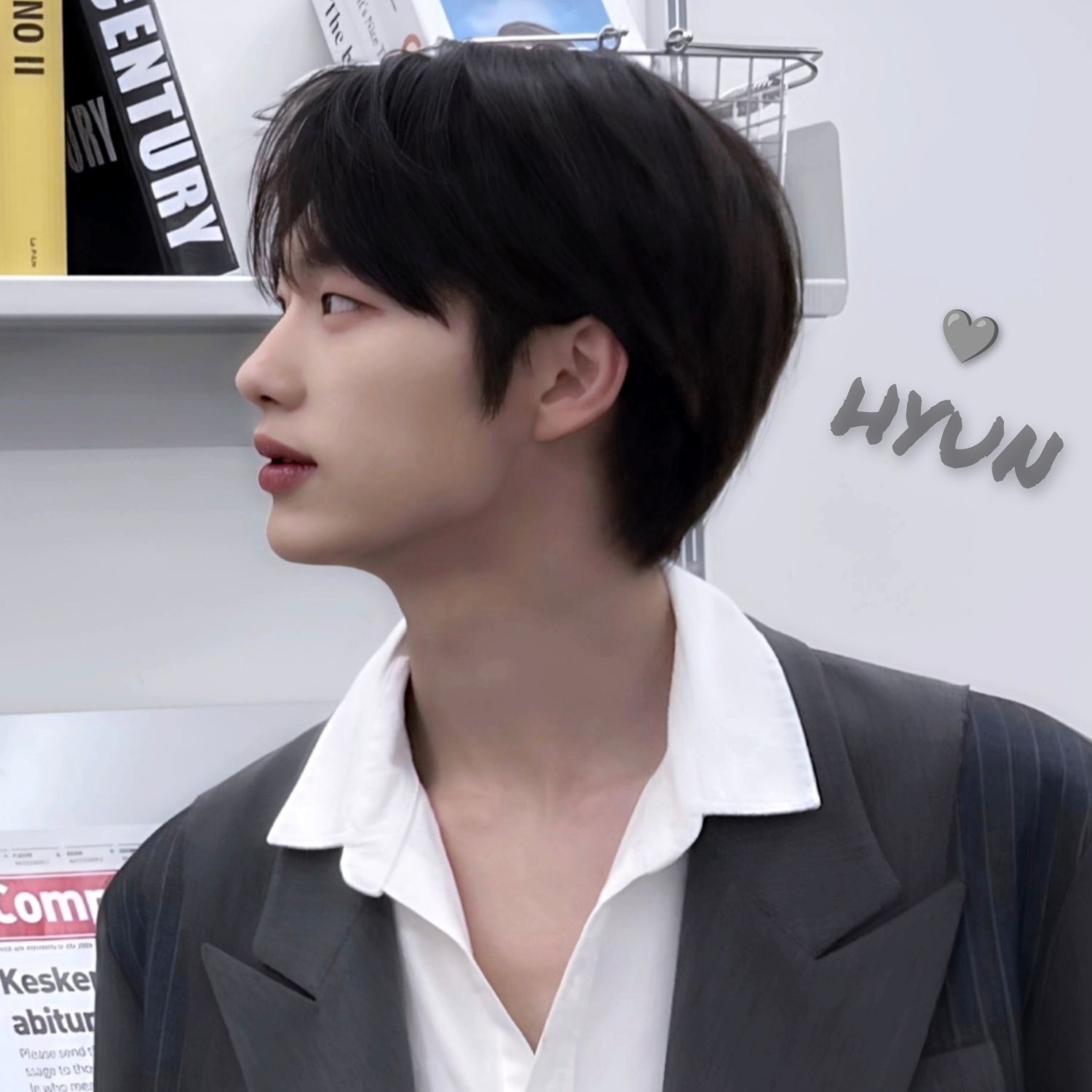 Behind-the-scenes cut of Hyun