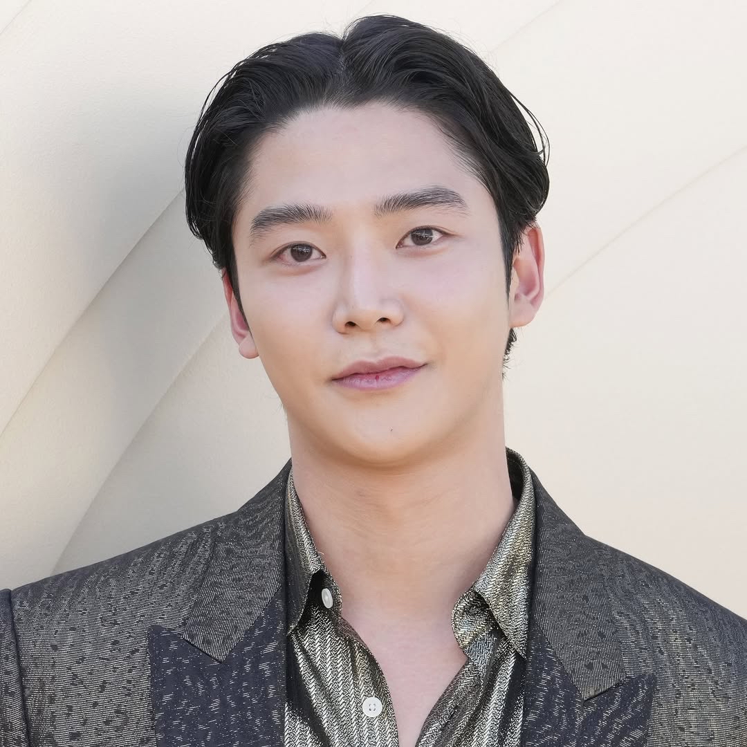 Recent activity shot of Rowoon