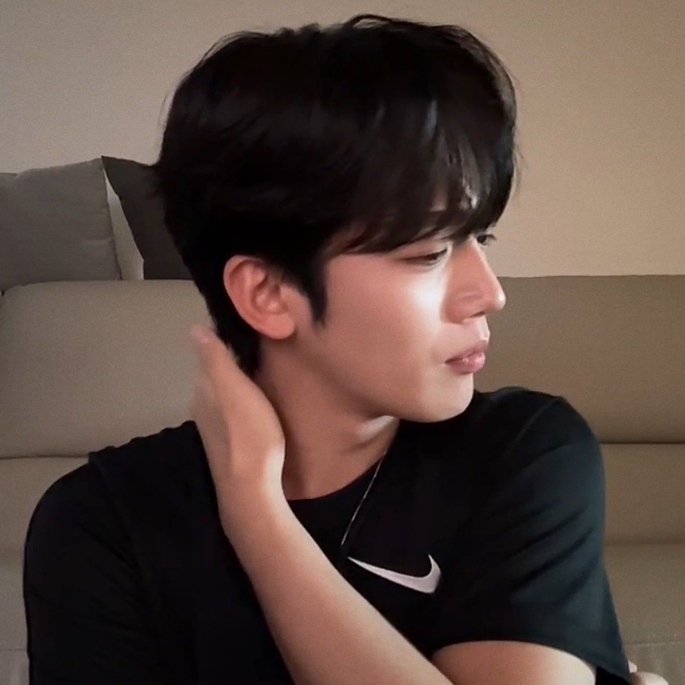 Behind-the-scenes cut of Kim Yohan (WEi)