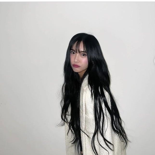Aisha (EVERGLOW)的幕後花絮