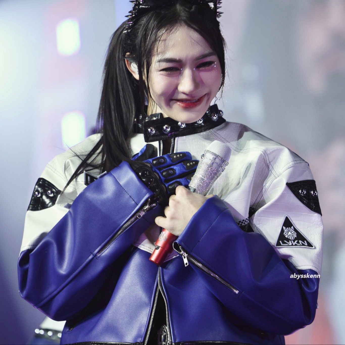 Behind-the-scenes cut of Lego (LYKN)