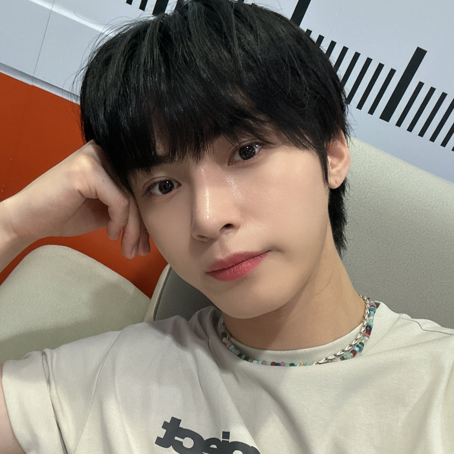 Latest photo of HANGYEOM (OMEGA X)