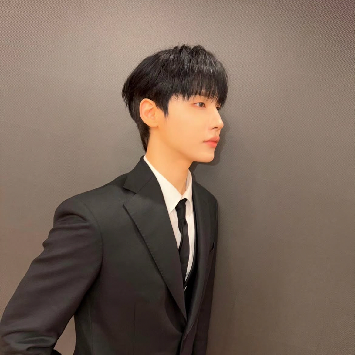 Behind-the-scenes cut of Jeon Woong (AB6IX)