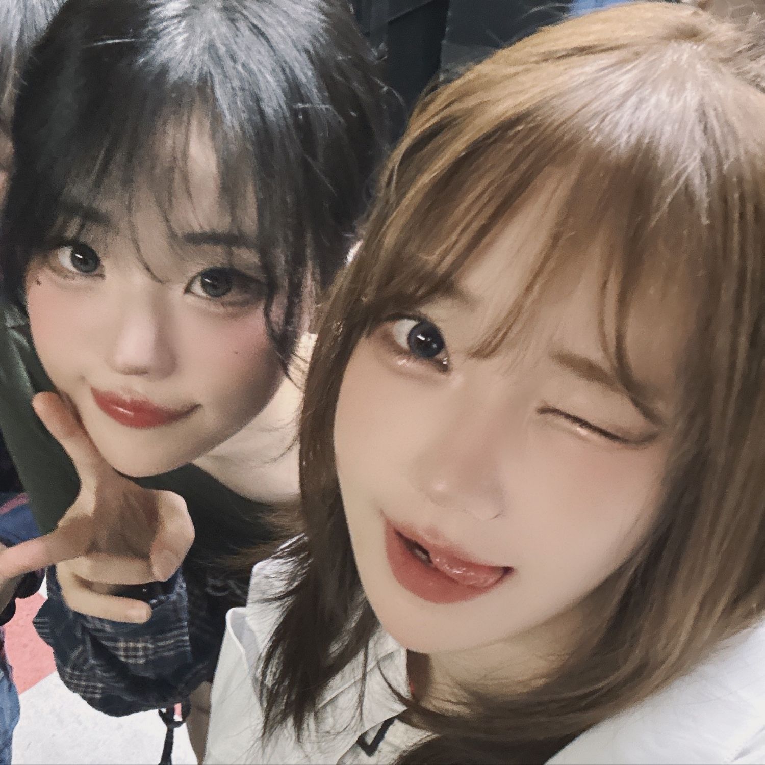 A moment captured by QWER's fan