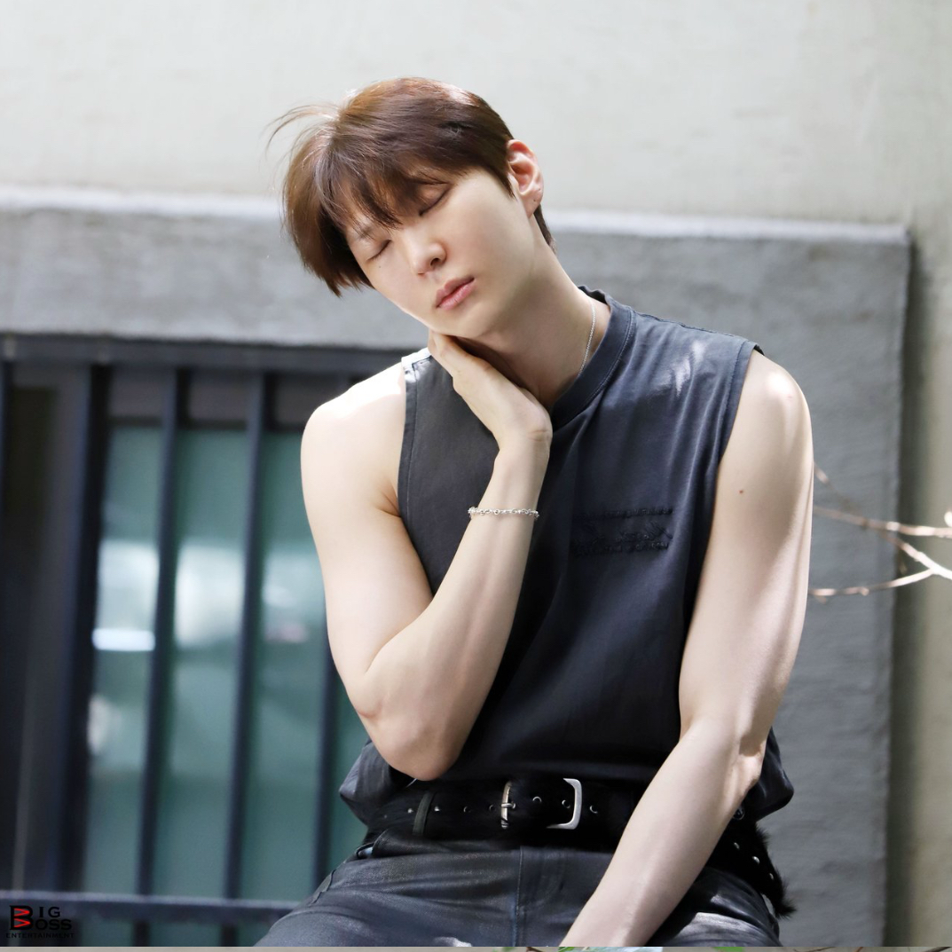 Latest photo of LEO (VIXX)
