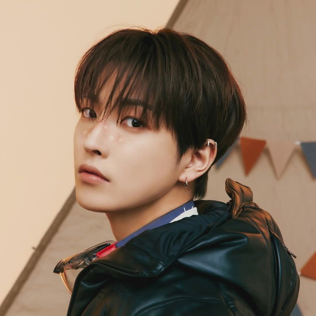 Latest photo of Hongjoong (ATEEZ)