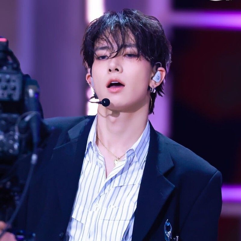 羲承 (ENHYPEN)的幕後花絮