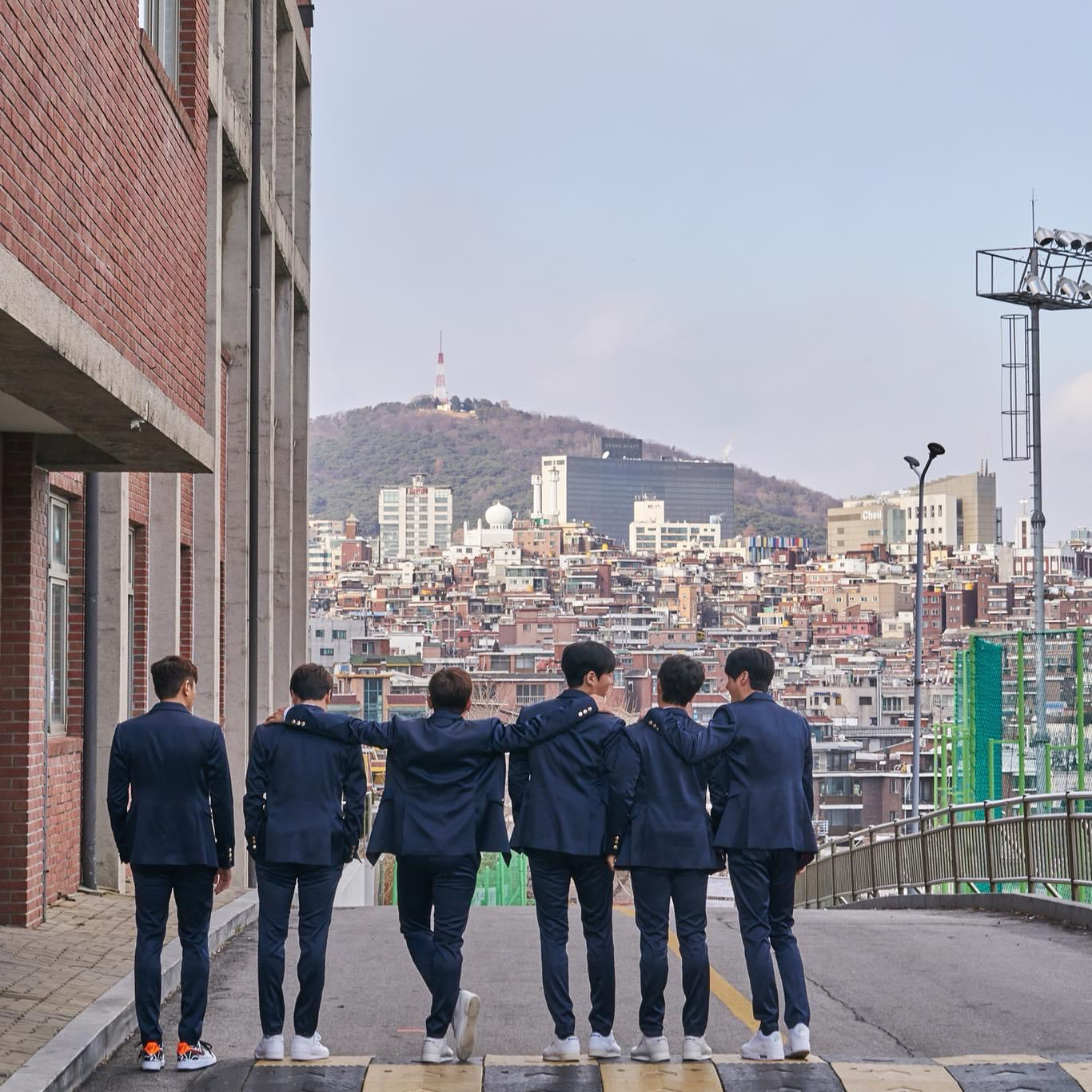 A moment captured by SHINHWA's fan