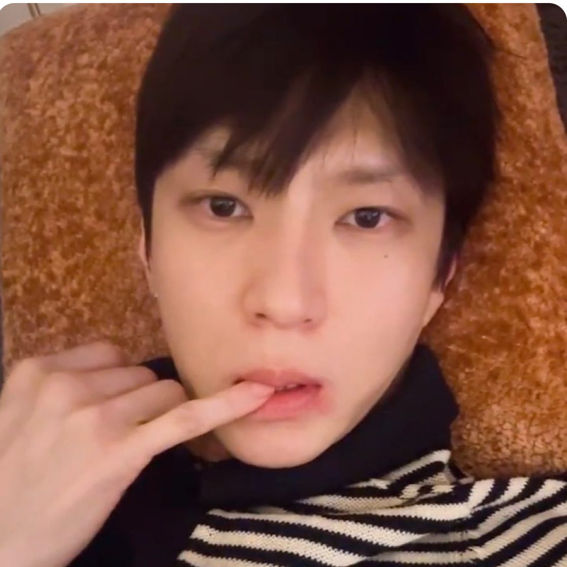 A moment captured by LEO (VIXX)'s fan