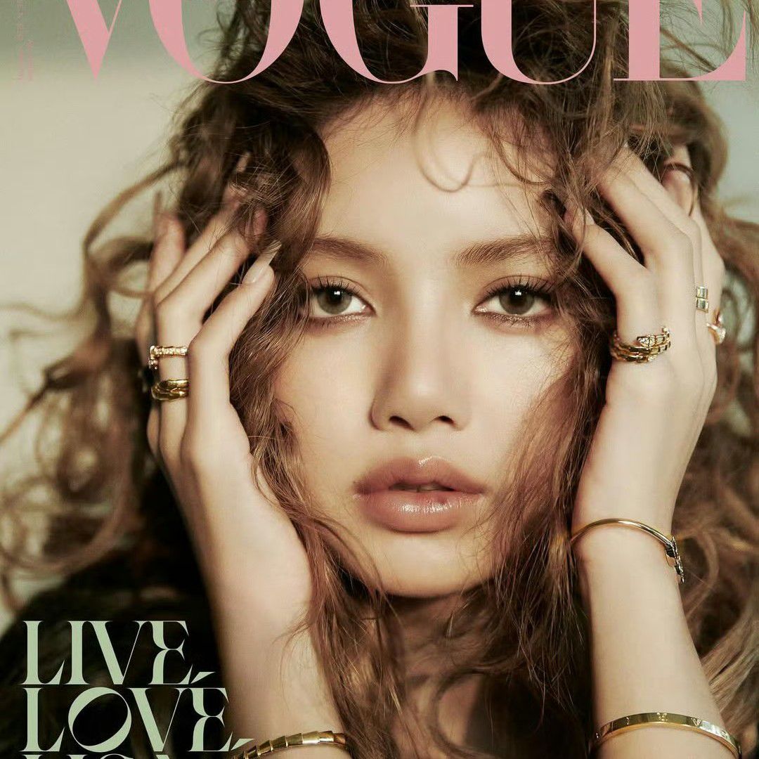 Lisa (BLACKPINK)的幕後花絮