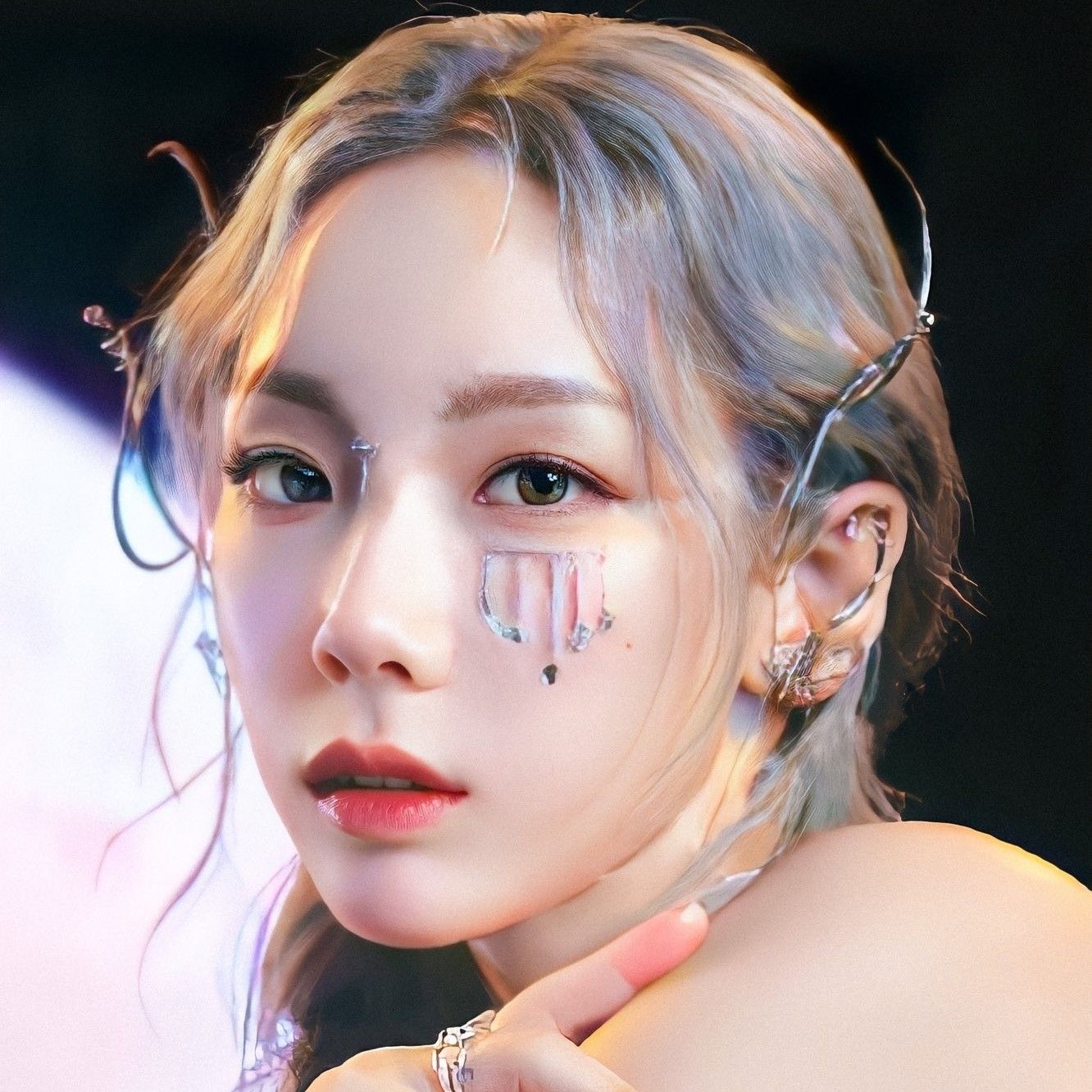 Latest photo of Taeyeon (Girls' Generation)