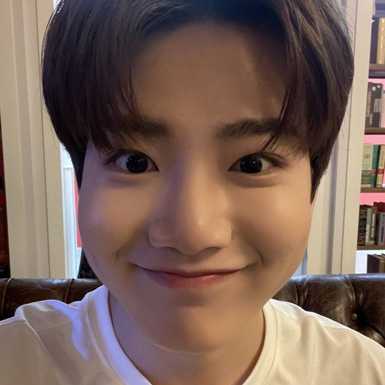 Momen yang diabadikan oleh penggemar TREASURE