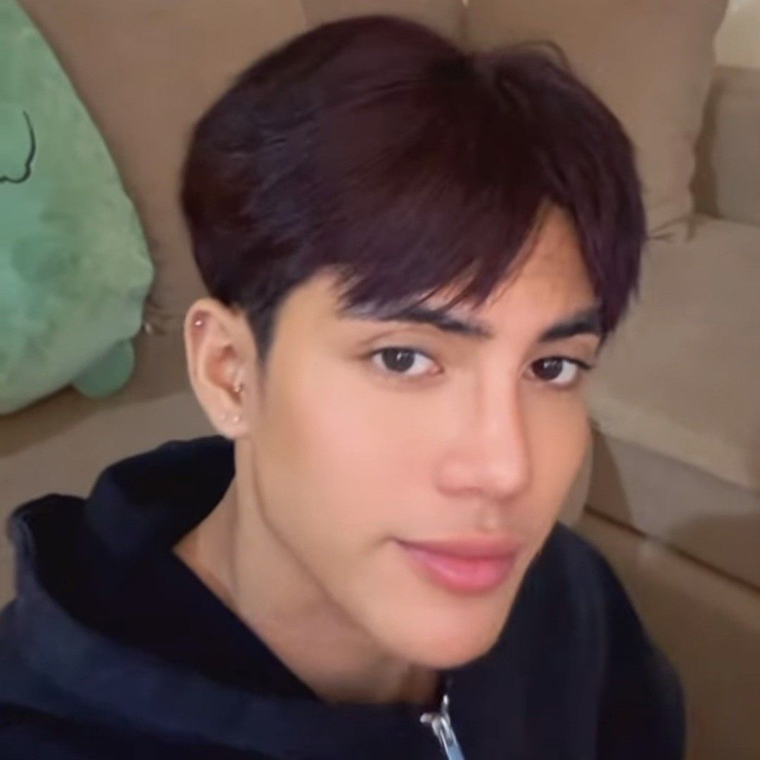 A moment captured by SB19's fan