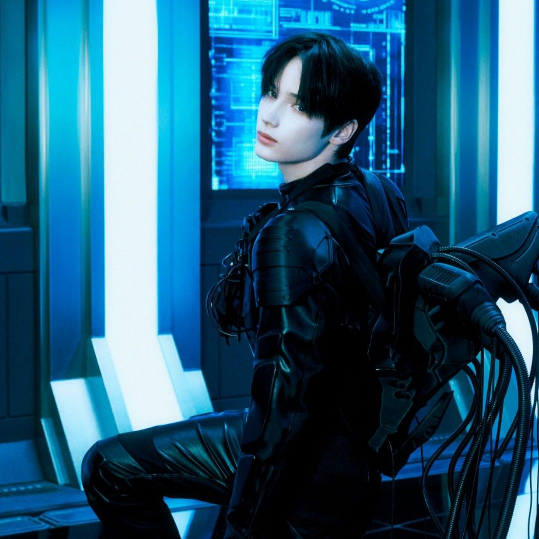 Behind-the-scenes cut of HueningKai (TOMORROW X TOGETHER)