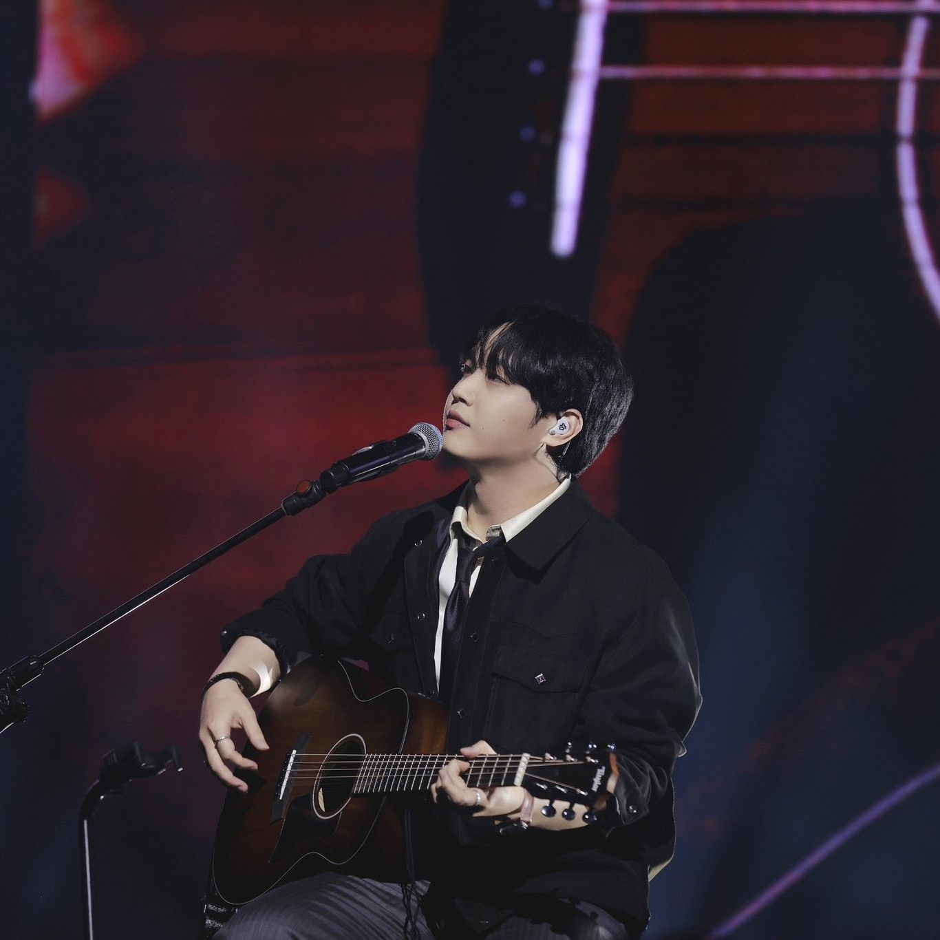 Recent activity shot of Lim Hyunsik (BTOB)