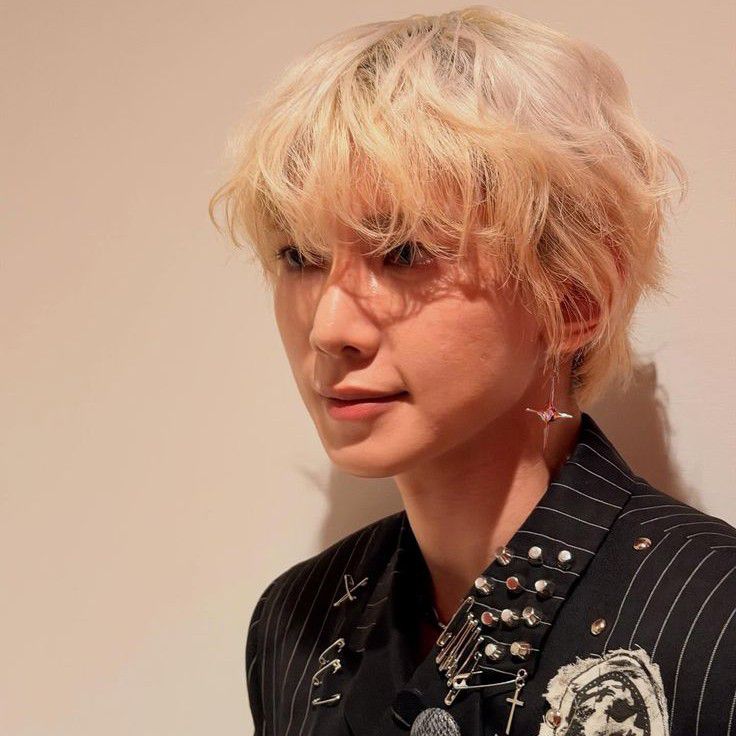 Behind-the-scenes cut of ATEEZ