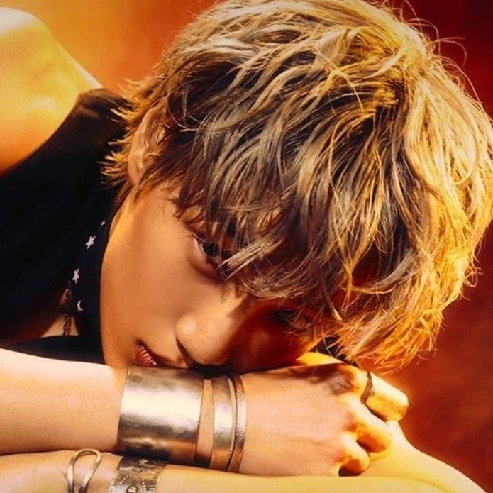 Potret di balik layar Kai (EXO)