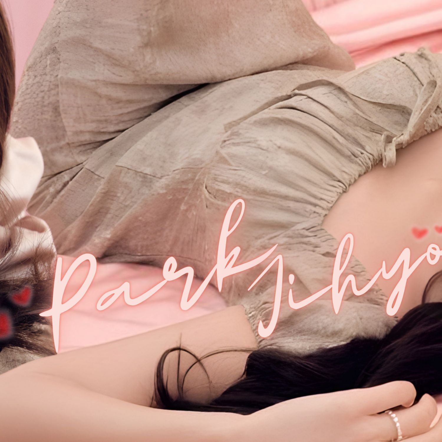 志效 (TWICE)的幕后花絮