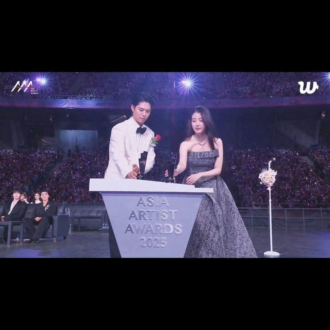 Potret di balik layar IU