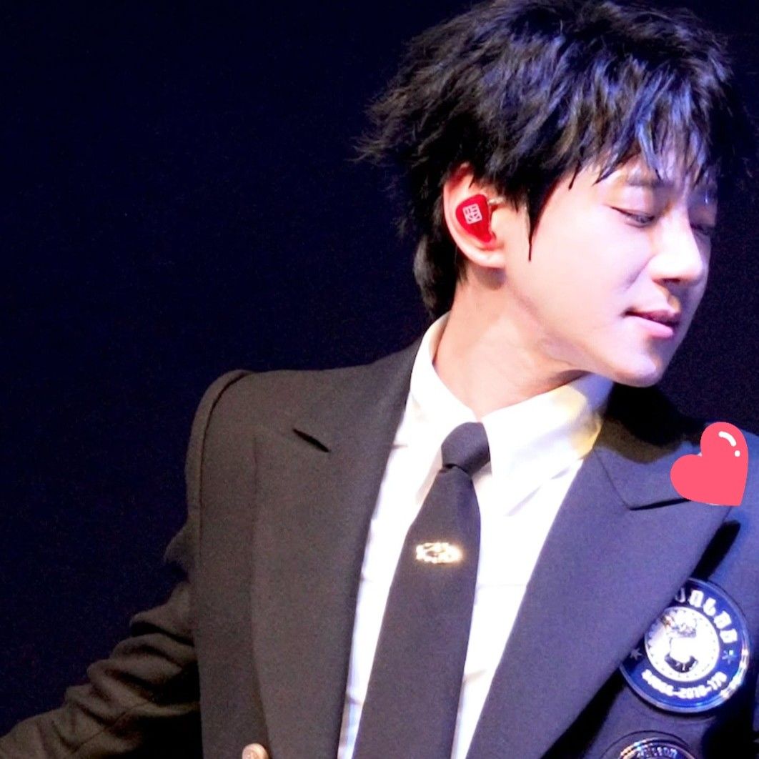 ファン・チヨルの最新写真