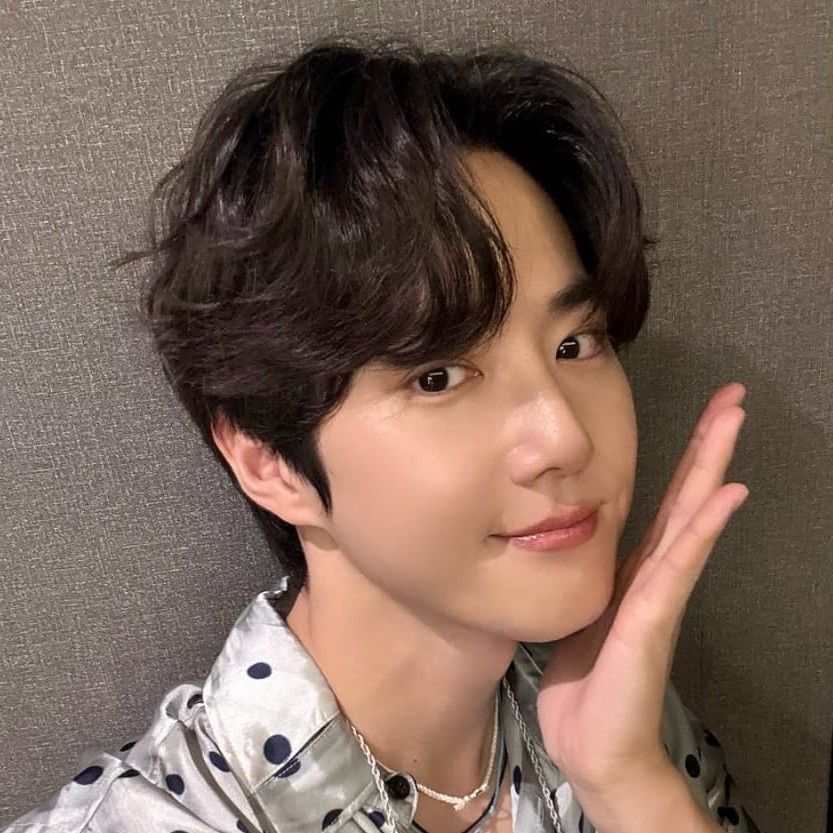 Foto aktivitas terbaru EXO