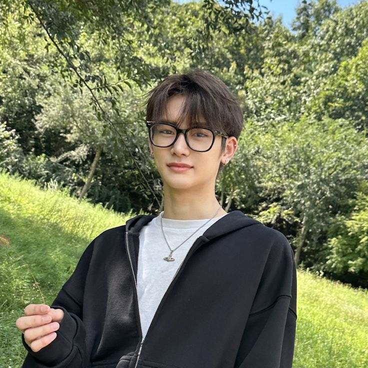 A moment captured by Zhou Anxin (ALPHA DRIVE ONE)'s fan