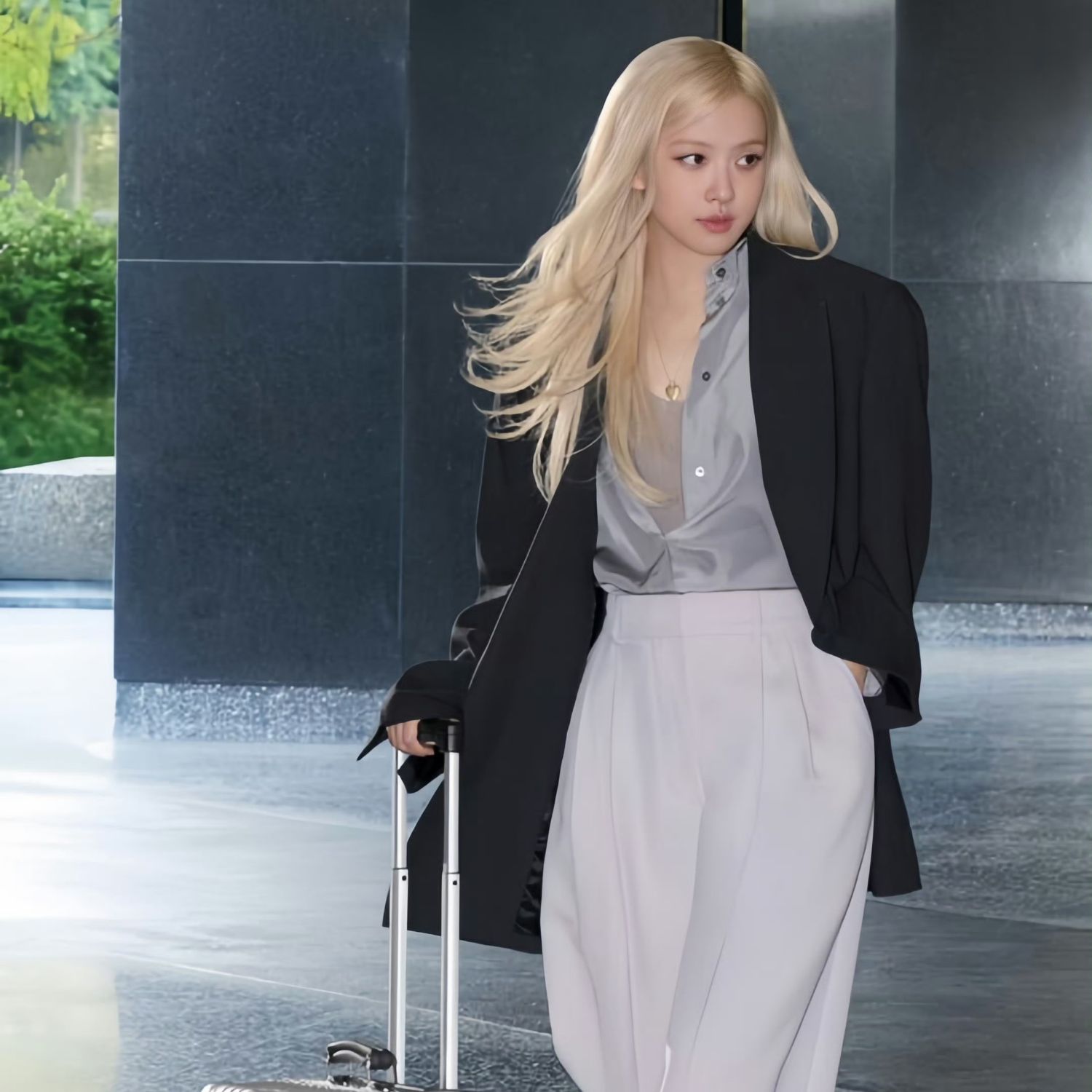 로제 (BLACKPINK) 최근 활동샷