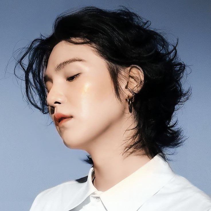 Latest photo of SUGA (BTS)