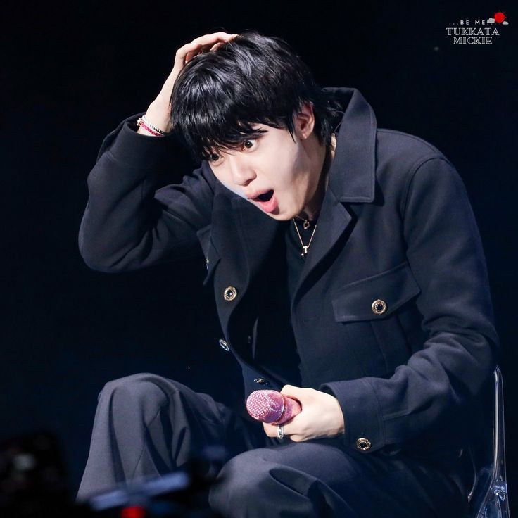 Jin (防弹少年团)粉丝拍下的瞬间