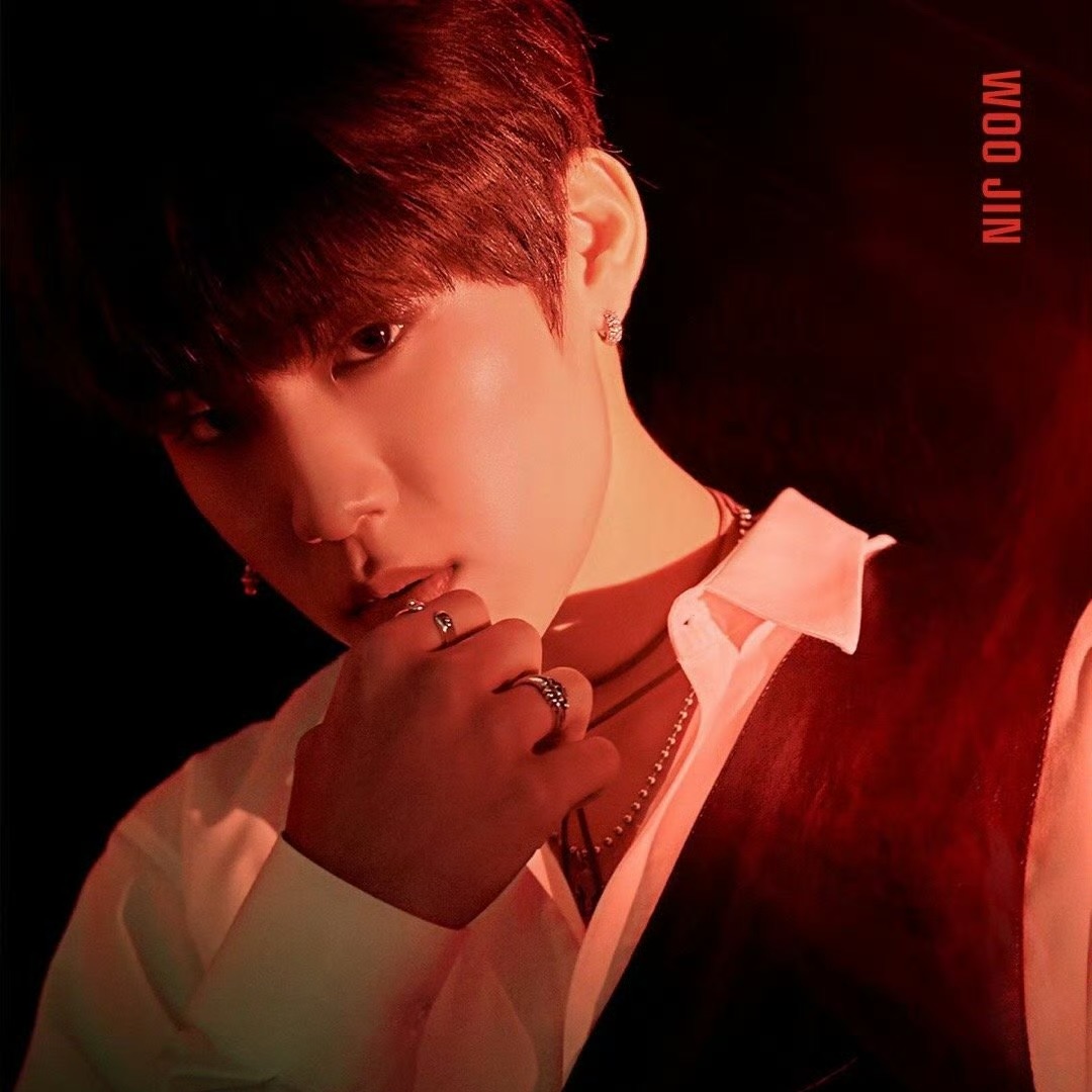 Latest photo of Park Woojin (AB6IX)