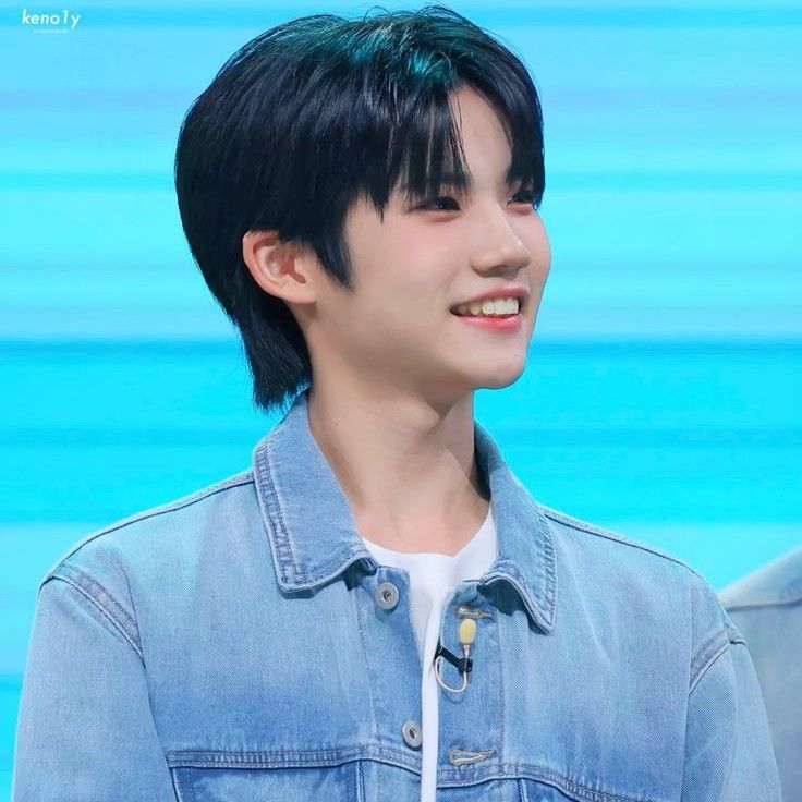 A moment captured by Sakurada Kenshin (CLOSE YOUR EYES)'s fan