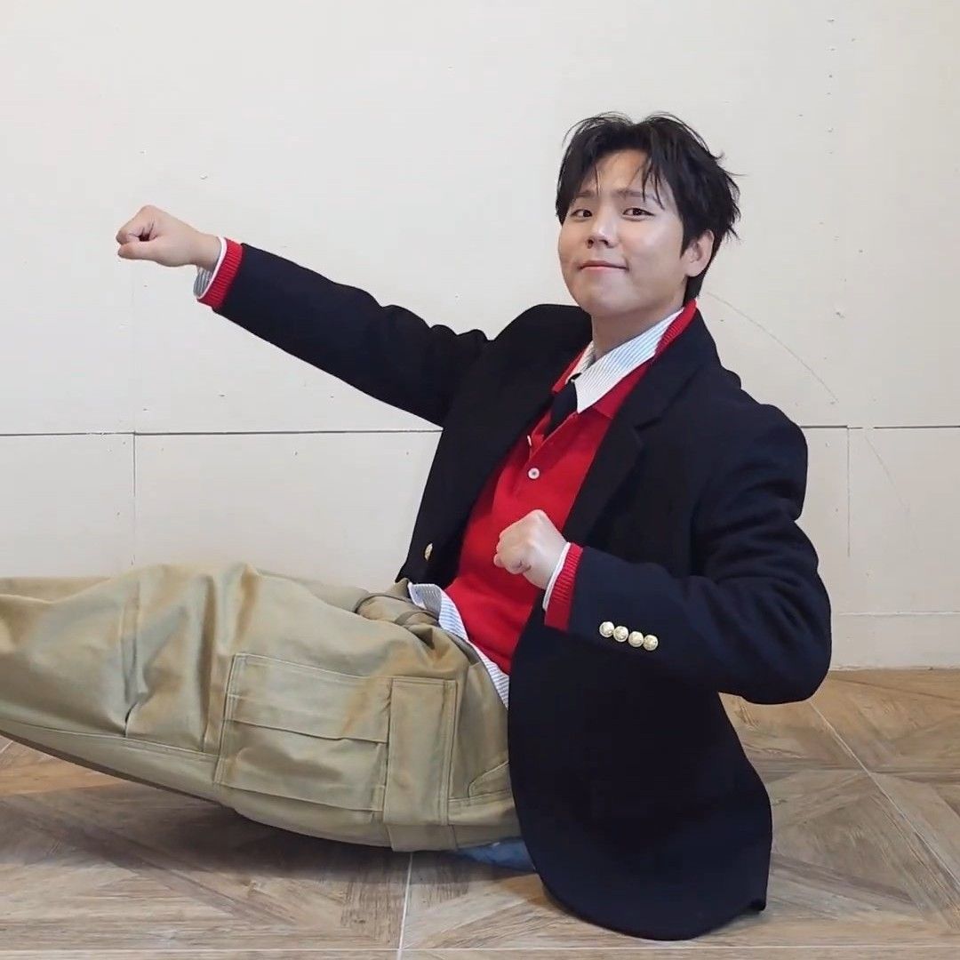Recent activity shot of Jung Seunghwan