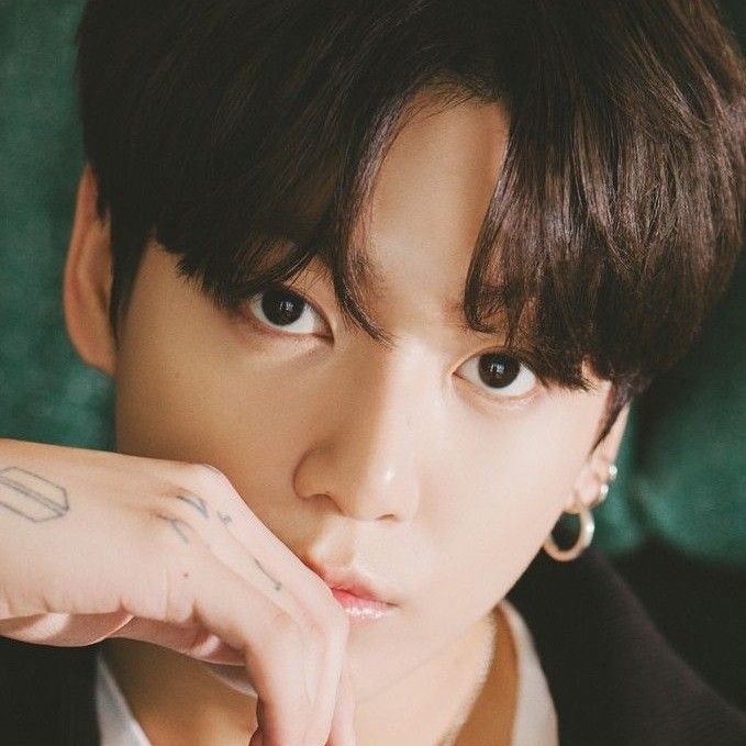 Momen yang diabadikan oleh penggemar Jungkook (BTS)