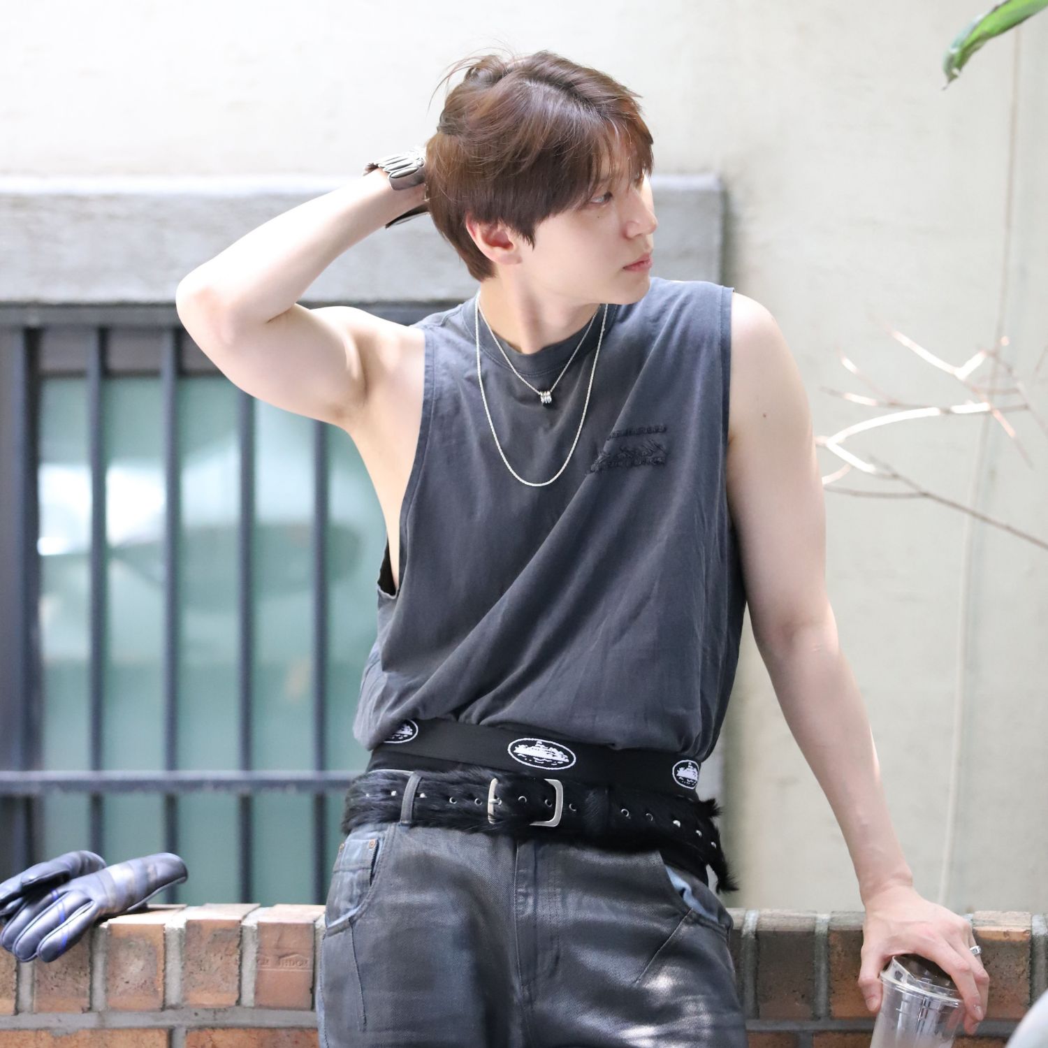 Behind-the-scenes cut of LEO (VIXX)