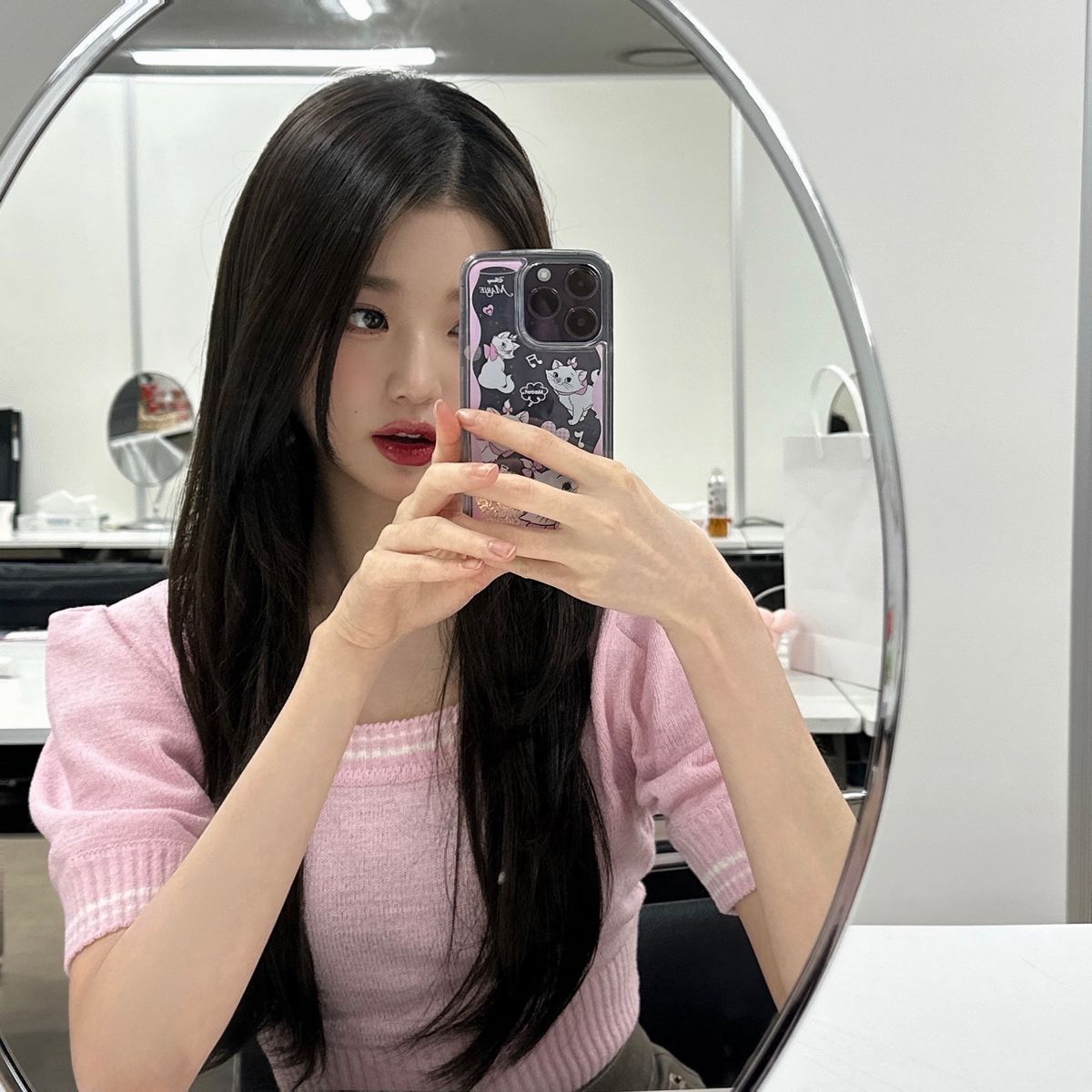 Latest photo of Jang Wonyoung (IVE)